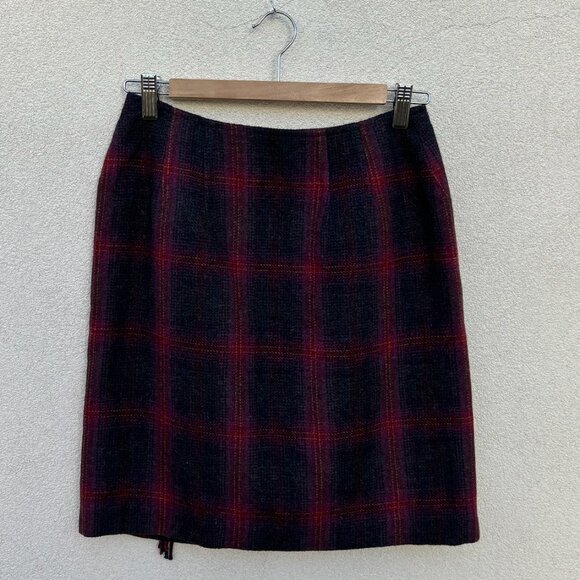Plaid Blanket Wrap Skirt with Fringe by Talbots Size 6 - Picture 3 of 4